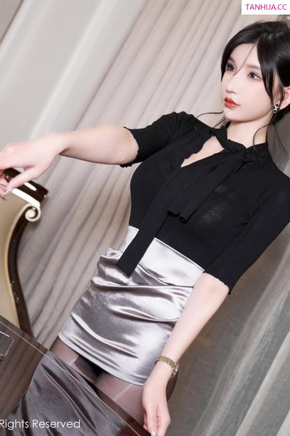 周于希dummy  [XiuRen]高清写真图 2022.10.28 No.5777 周于希Sally 黑丝美臀第40张图片